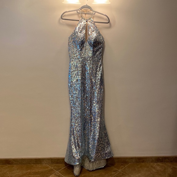 JOVANI PROM 64182 Size 0 - Picture 3 of 11